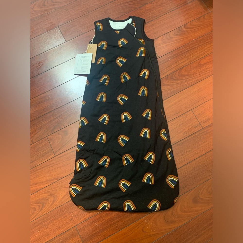 Kyte BABY Black Rainbow Sleep Sack